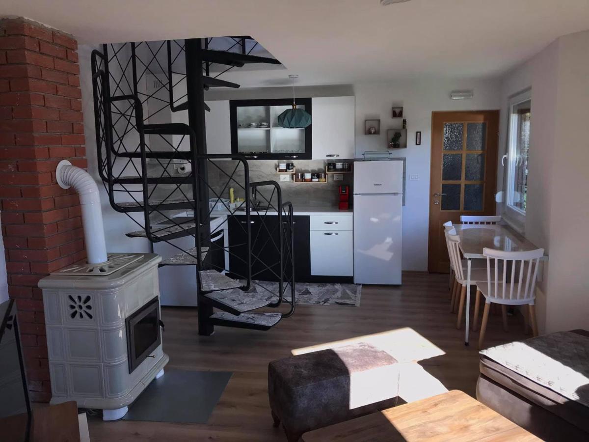 Villa 80 Kodra E Diellit Tetovo Eksteriør billede