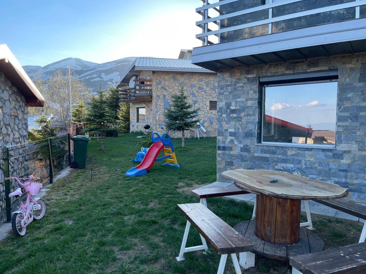 Villa 80 Kodra E Diellit Tetovo Eksteriør billede